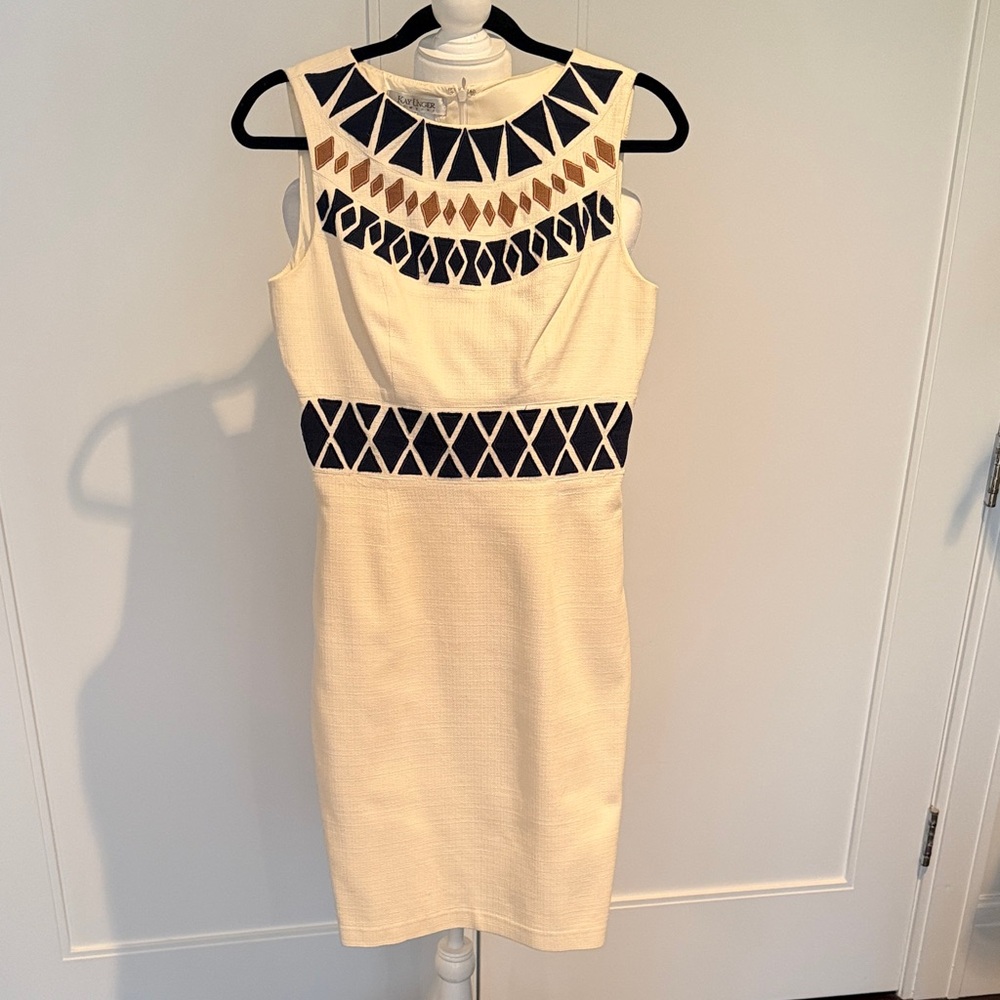 Kay Unger Elegant Cream and Black Geometric Dress